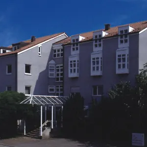 Cascade Hotel